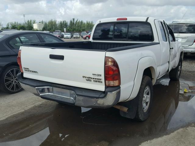 5TETU62N36Z308804 - 2006 TOYOTA TACOMA PRE WHITE photo 4