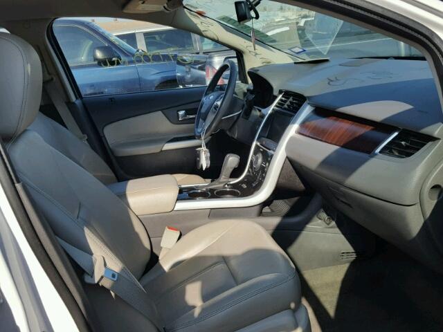 2FMDK3KC9DBA21627 - 2013 FORD EDGE Білий фото 5