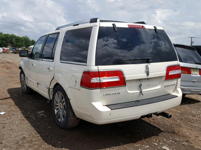 5LMFU28567LJ16010 - 2007 LINCOLN NAVIGATOR Weiß Foto 3