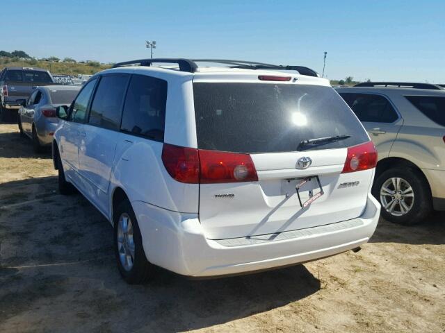 5TDBA23C46S060960 - 2006 TOYOTA SIENNA LE WHITE photo 3