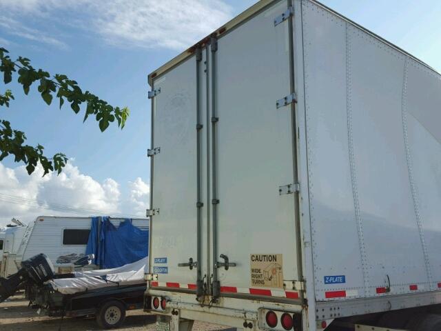 1DW1A532X9B109461 - 2009 CHALET TRAILER 48 WHITE photo 6