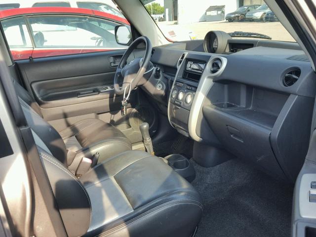 JTLKT334354005746 - 2005 TOYOTA SCION XB Boz foto 5