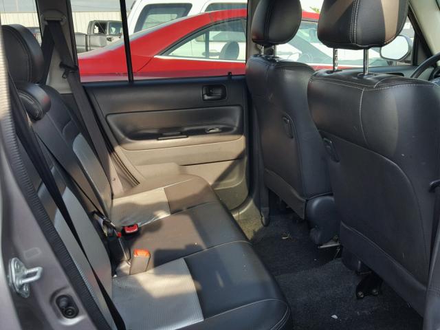 JTLKT334354005746 - 2005 TOYOTA SCION XB Boz foto 6