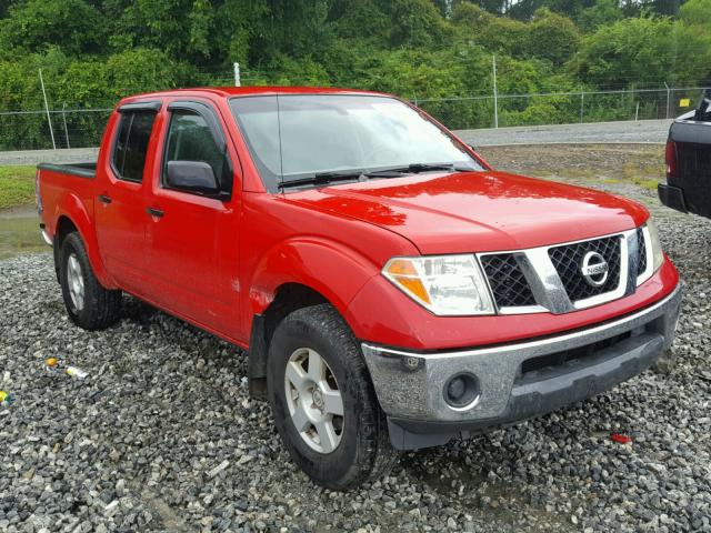 1N6AD07W85C427108 - 2005 NISSAN FRONTIER C RED photo 1