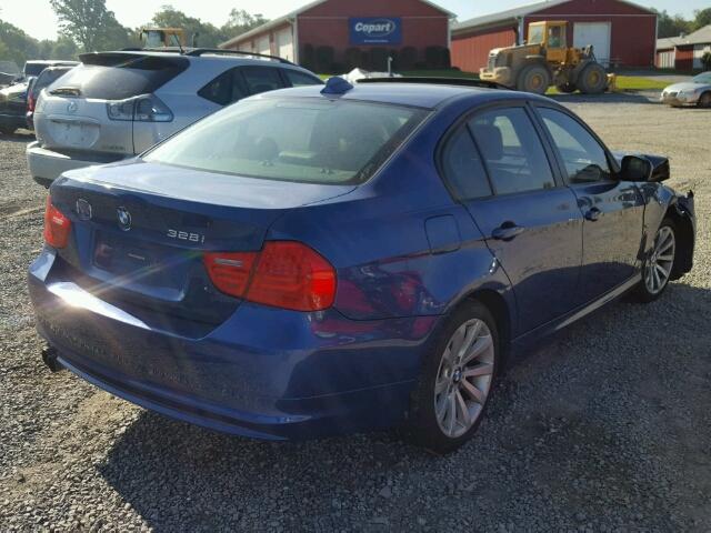 WBAPK7C52AA457684 - 2010 BMW 328 XI BLUE photo 4