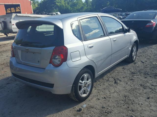 KL1TD6DE0BB226256 - 2011 CHEVROLET AVEO LS SILVER photo 4