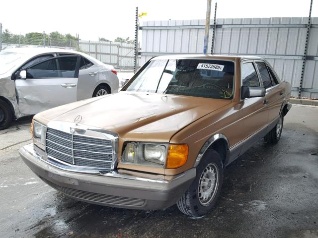 WDBCB20A2DB048359 - 1983 MERCEDES-BENZ 300 SD GOLD photo 2