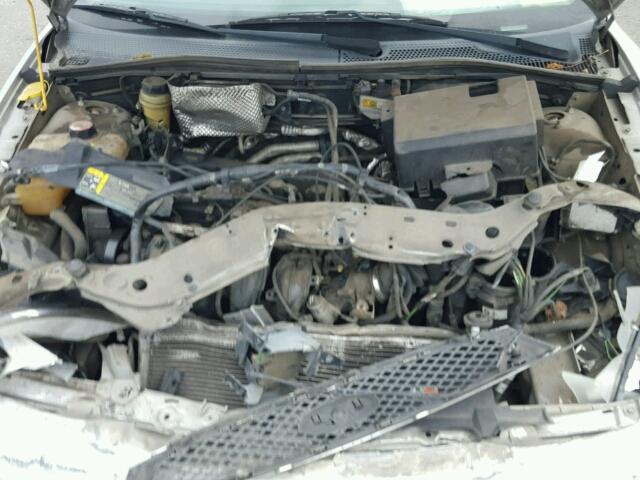 3FAHP37N45R119409 - 2005 FORD FOCUS ZX5 SILVER photo 7