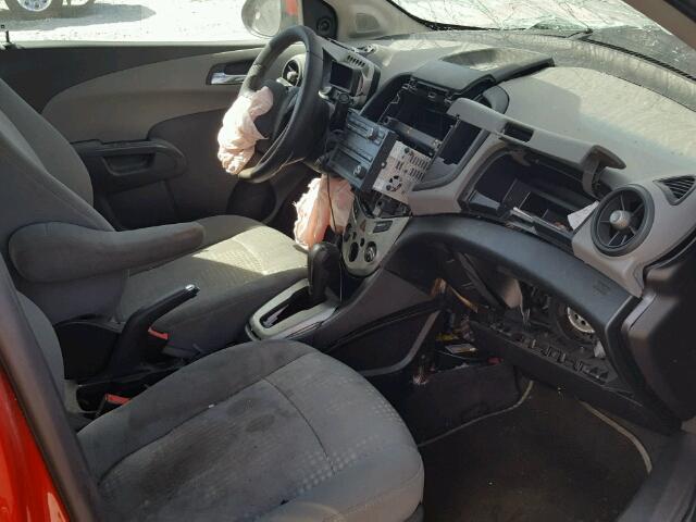 1G1JA5SH0D4102049 - 2013 CHEVROLET SONIC LS 橙色 照片 5