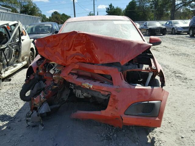 1G1JA5SH0D4102049 - 2013 CHEVROLET SONIC LS 橙色 照片 9