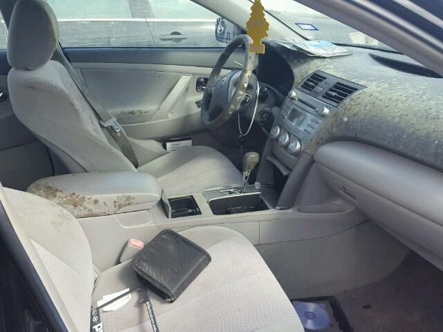 4T4BF3EK9BR154724 - 2011 TOYOTA CAMRY BASE BLACK photo 5