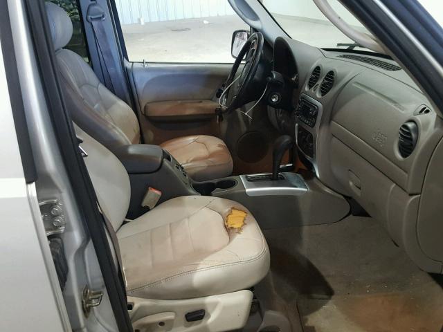 1J4GL38K23W505885 - 2003 JEEP LIBERTY RE SILVER photo 5