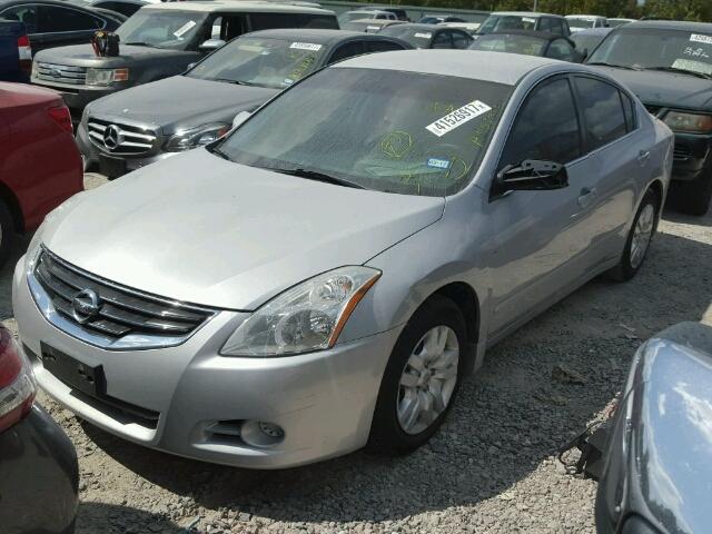 1N4AL2AP8CN420010 - 2012 NISSAN ALTIMA BAS SILVER photo 2