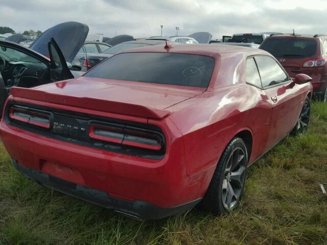 2C3CDZAT1FH718776 - 2015 DODGE CHALLENGER RED photo 4