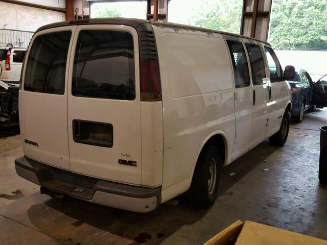 1GTFG15W721111621 - 2002 GMC SAVANA G15 WHITE photo 4