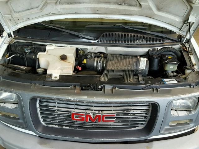 1GTFG15W721111621 - 2002 GMC SAVANA G15 WHITE photo 7