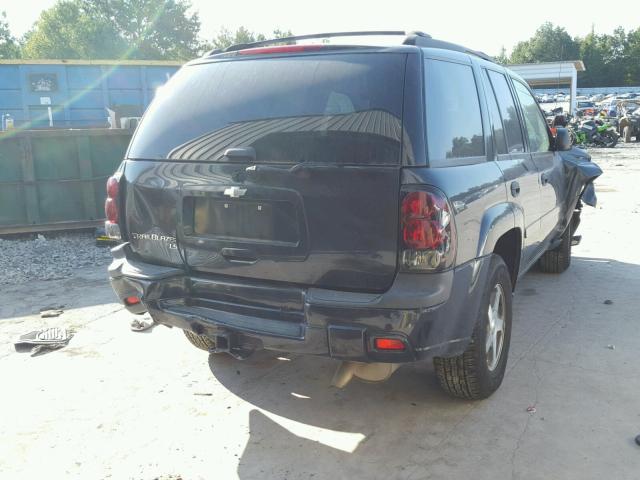 1GNDS13S162224512 - 2006 CHEVROLET TRAILBLAZE GRAY photo 4