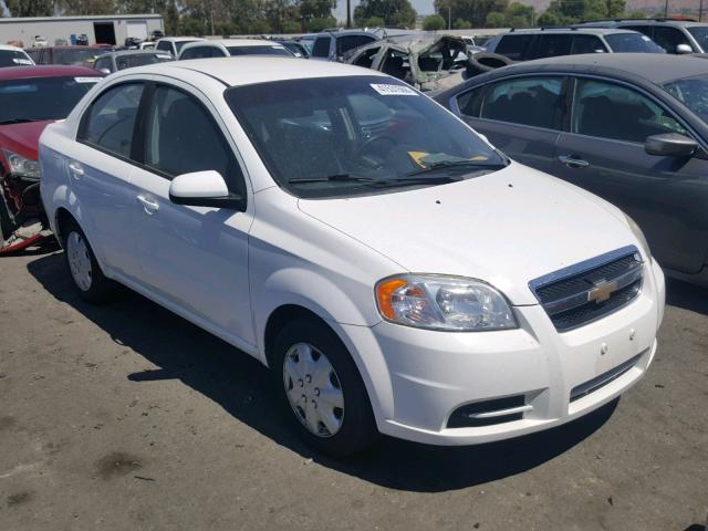 KL1TD5DE7AB067101 - 2010 CHEVROLET AVEO LS WHITE photo 1