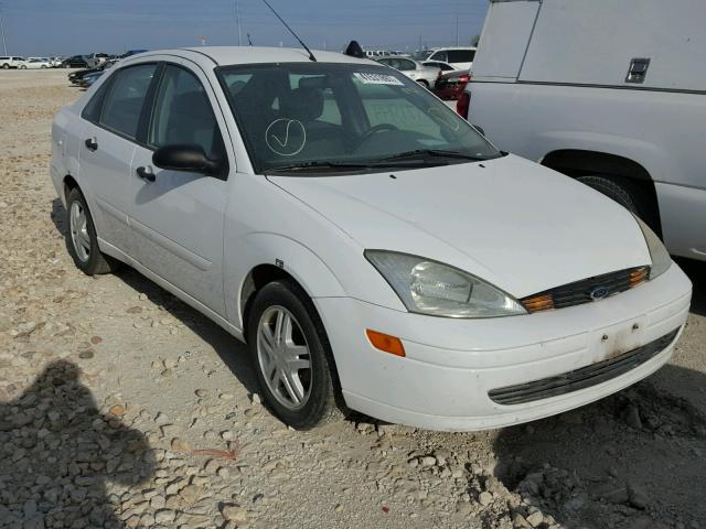 1FAFP34P42W120694 - 2002 FORD FOCUS SE WHITE photo 1