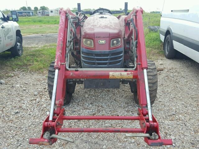 40NCX110079 - 2009 TRAC TRACTOR BURGUNDY photo 9