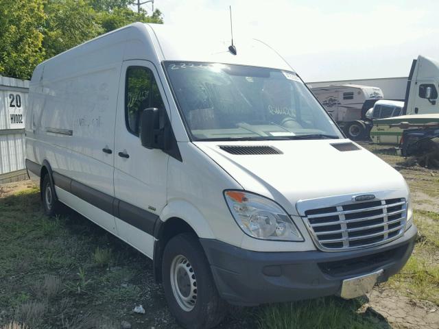 WDYPE8CC6D5732697 - 2013 FREIGHTLINER SPRINTER 2 WHITE photo 1