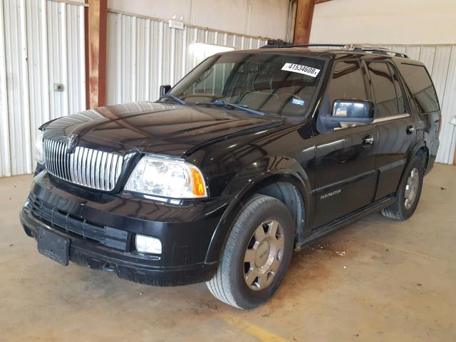 5LMFU27546LJ14742 - 2006 LINCOLN NAVIGATOR Czarny zdjęcie 2