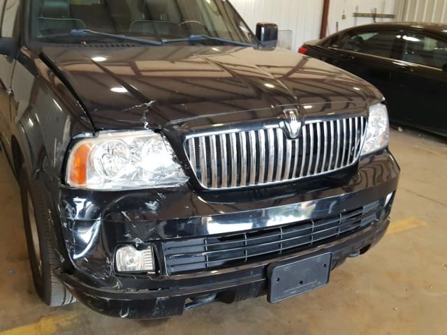 5LMFU27546LJ14742 - 2006 LINCOLN NAVIGATOR Czarny zdjęcie 9