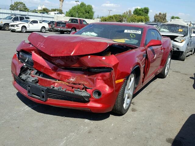 2G1FF1E31F9165287 - 2015 CHEVROLET CAMARO LT RED photo 2