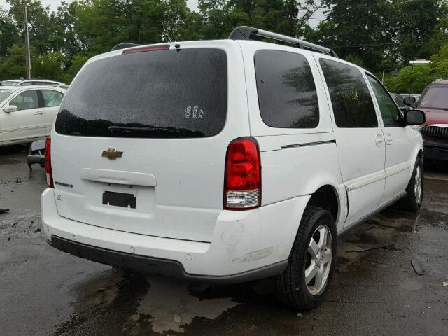 1GNDV331X8D188904 - 2008 CHEVROLET UPLANDER L 白色 照片 4