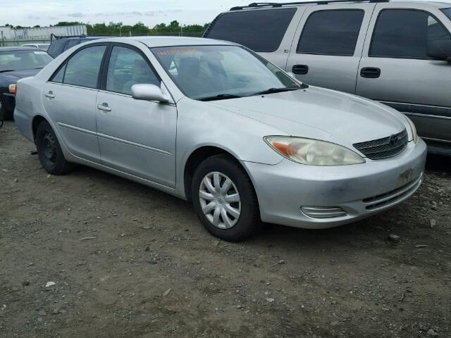 4T1BE32K83U728653 - 2003 TOYOTA CAMRY LE 银色 照片 1