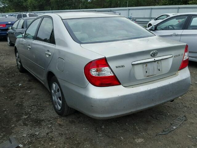 4T1BE32K83U728653 - 2003 TOYOTA CAMRY LE 银色 照片 3