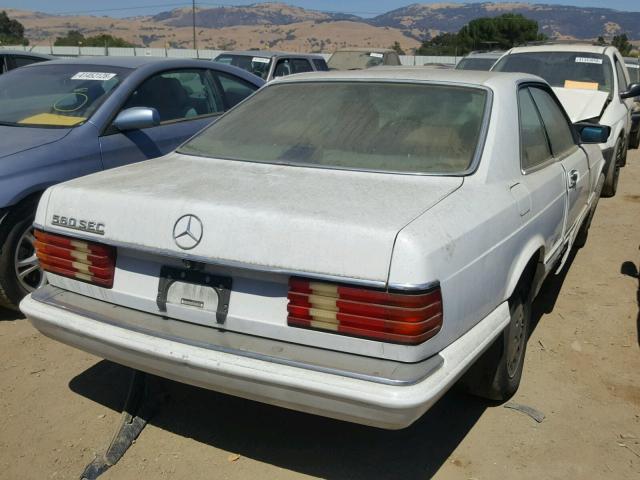 WDBCA45EXLA521987 - 1990 MERCEDES-BENZ 560 SEC WHITE photo 4