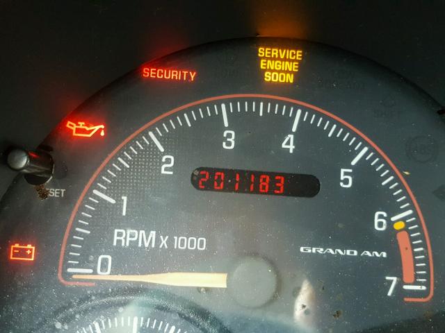 1G2NF12T81M561918 - 2001 PONTIAC GRAND AM S SILVER photo 8