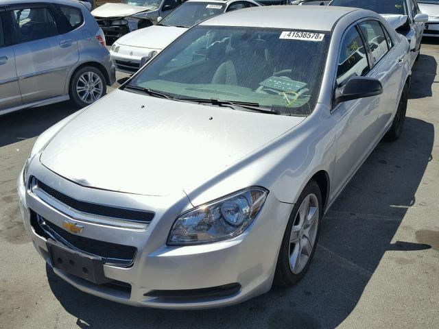 1G1ZA5E0XCF369842 - 2012 CHEVROLET MALIBU LS Күміс фото 2