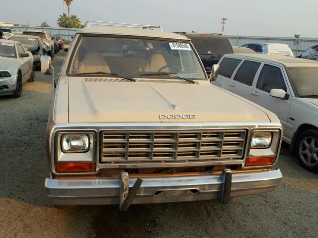 1B4GD12W5ES316013 - 1984 DODGE RAMCHARGER TWO TONE photo 9