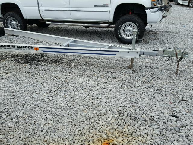 4EHAS2422BS007466 - 2011 BOAT TRAILER SILVER photo 5