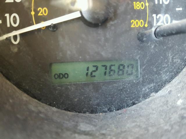 KL1TD62635B317103 - 2005 CHEVROLET AVEO BASE Czerwony zdjęcie 8