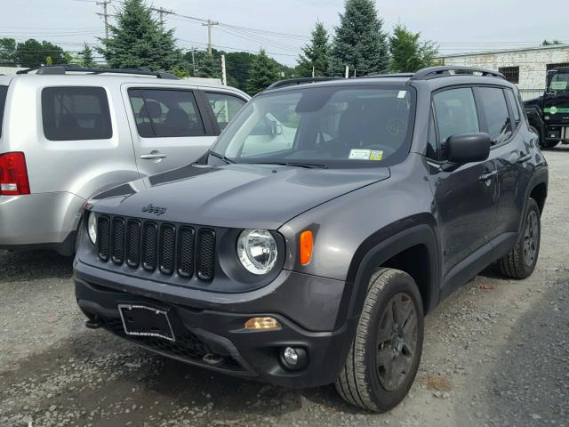 ZACCJBAB3JPH35296 - 2018 JEEP RENEGADE S GRAY photo 2