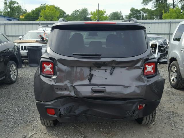 ZACCJBAB3JPH35296 - 2018 JEEP RENEGADE S GRAY photo 9