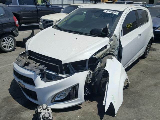 1G1JH6SB7D4249899 - 2013 CHEVROLET SONIC RS WHITE photo 2