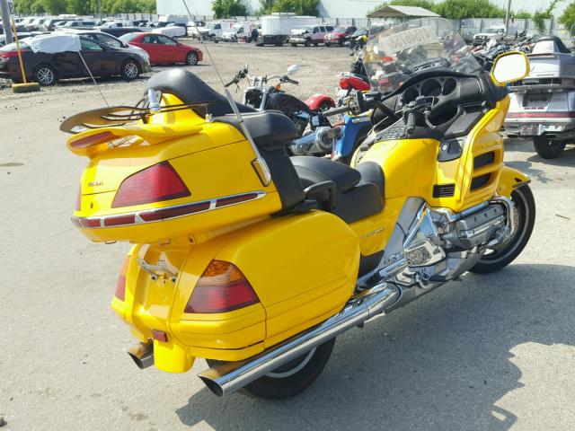 1HFSC47051A006133 - 2001 HONDA GL1800 YELLOW photo 4