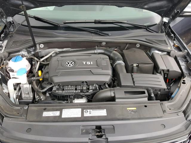 1VWDT7A39HC011340 - 2017 VOLKSWAGEN PASSAT R-L 灰色 照片 7