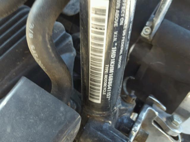 1HD1KHM16BB641157 - 2011 HARLEY-DAVIDSON FLTRX 黑色 照片 10