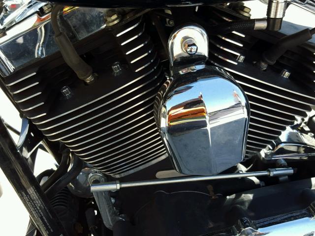 1HD1KHM16BB641157 - 2011 HARLEY-DAVIDSON FLTRX 黑色 照片 7