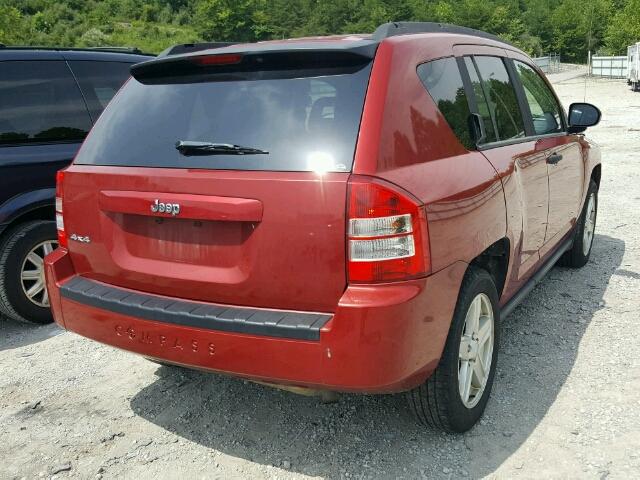 1J8FF47W37D415710 - 2007 JEEP COMPASS RED photo 4