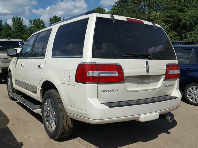 5LMFU28597LJ04062 - 2007 LINCOLN NAVIGATOR Biały zdjęcie 3