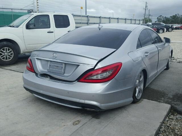 WDDLJ7DBXCA040945 - 2012 MERCEDES-BENZ CLS SILVER photo 4