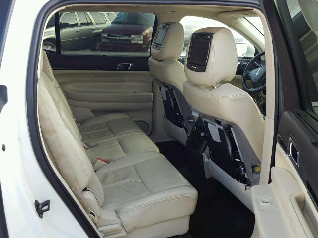 2LMHJ5ATXDBL51573 - 2013 LINCOLN MKT WHITE photo 6