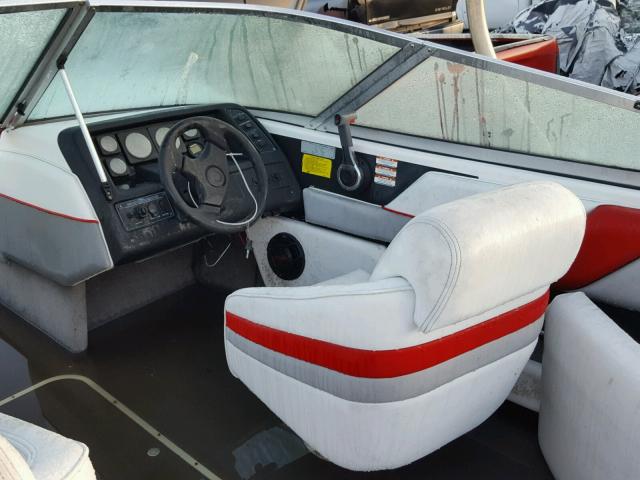 FGB815251293 - 1993 CHAP BOAT წითელი ფოტო 5