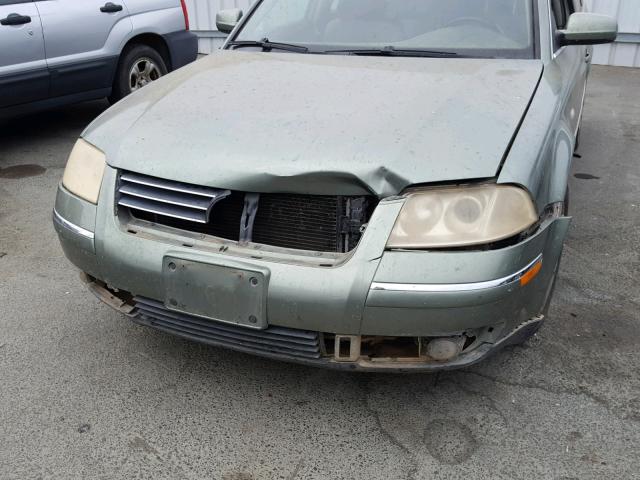WVWWH63B53E147652 - 2003 VOLKSWAGEN PASSAT GLX GREEN photo 9